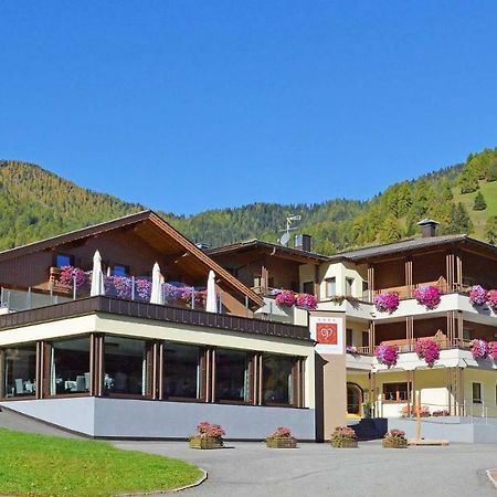 Hotel Trenker Prags Exterior foto